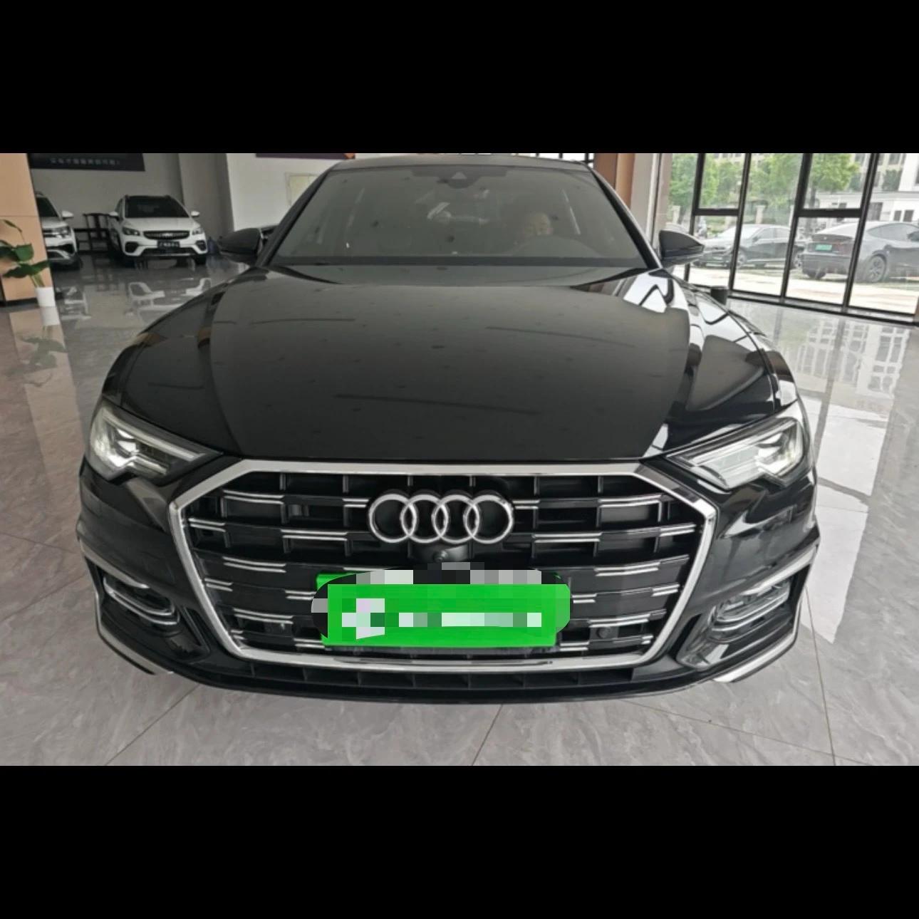 Audi A6L Premium Sport 45 - exterior