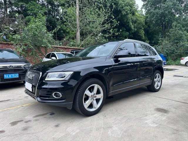 Audi Q5 40TFSI Progressive
