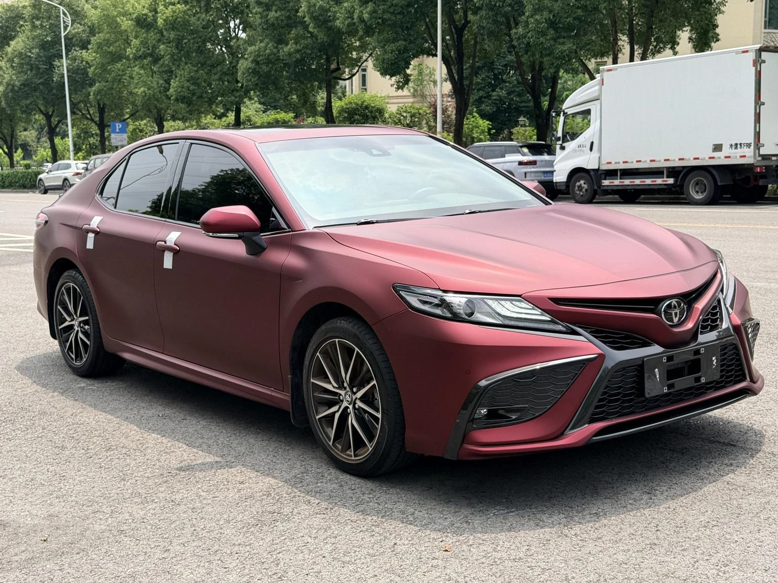 Toyota Camry 2.5S (Sport / Fengshang Trim) - exterior
