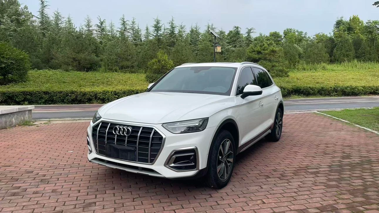 Audi Q5L  40T 