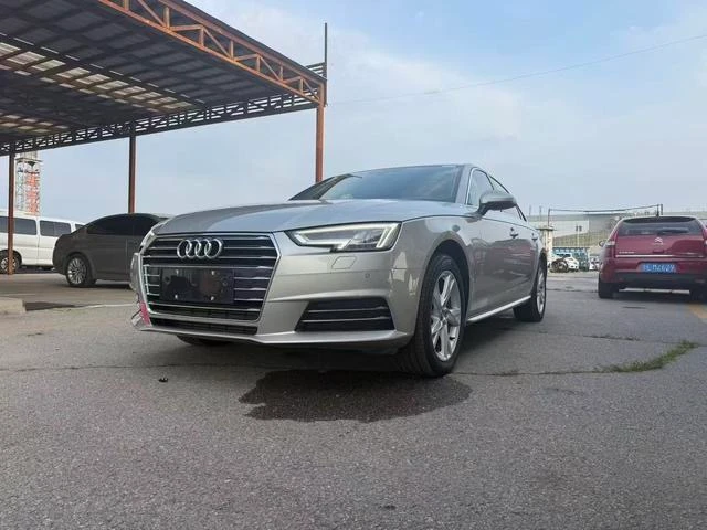 Audi A4L Plus 40TFSI Progressive
