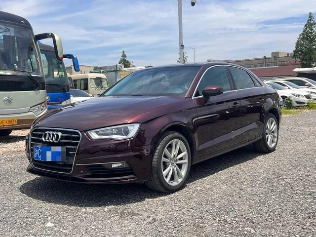 Audi A3 35 TFSI Million Commemorative Comfort