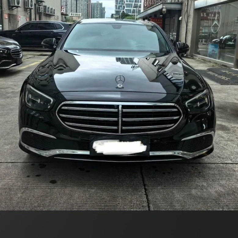 Mercedes-Benz E 300 L Luxury - exterior