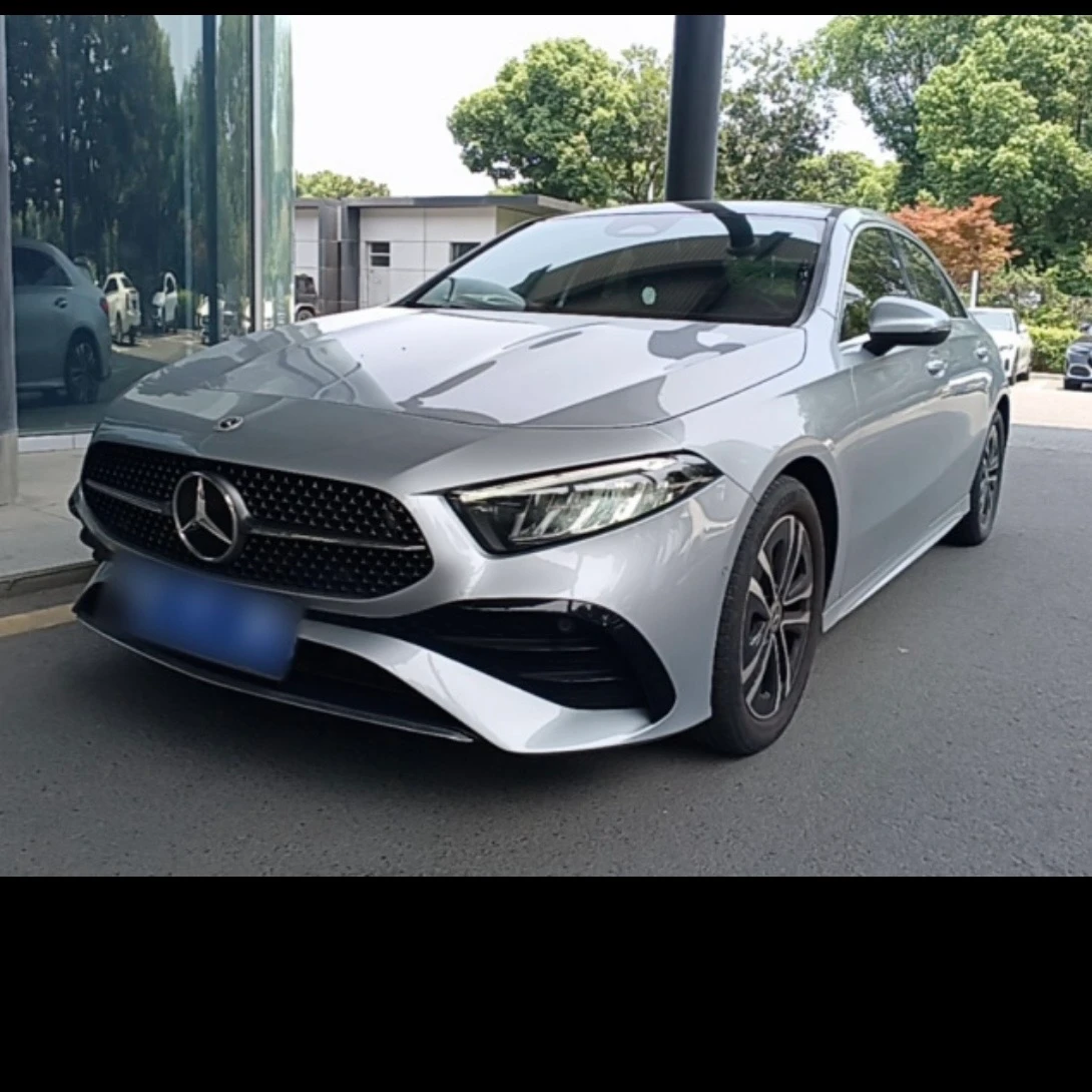Mercedes-Benz A-Class 200L Dynamic