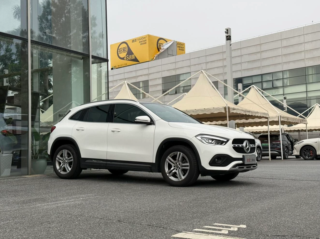 Mercedes-Benz GLA-class 220