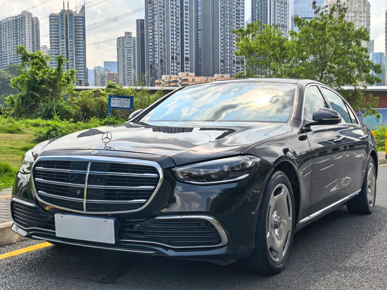 Mercedes-Benz S-Class  400 L Luxury Edition