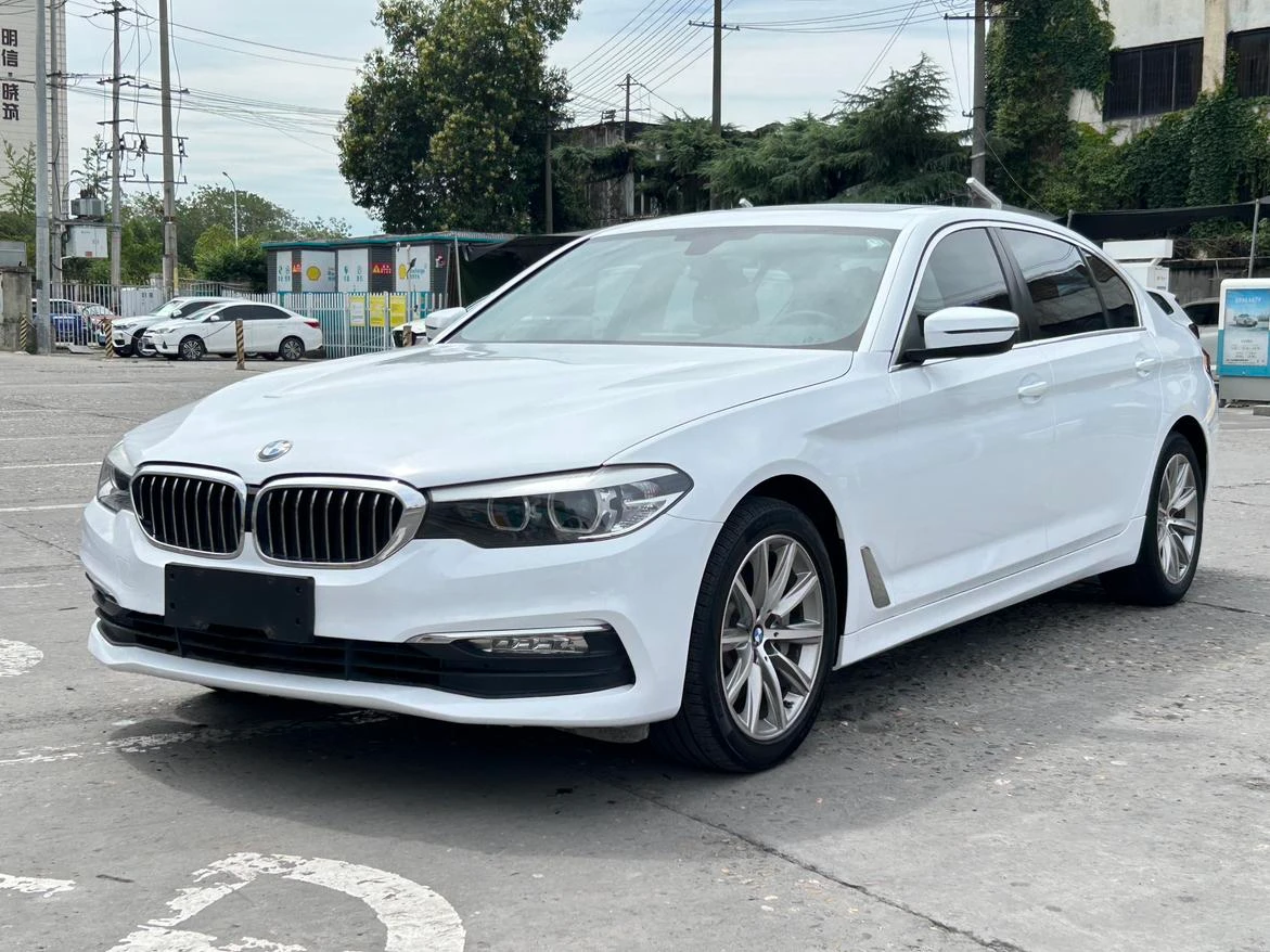 BMW 5 Series 528Li