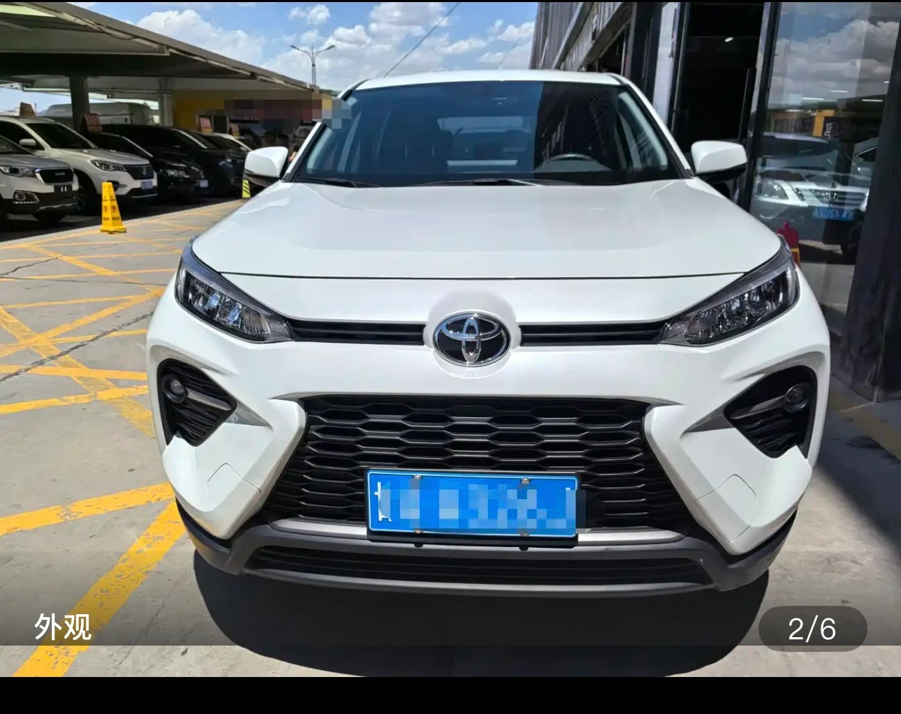Toyota Wildlander CVT 2WD Leading Edition - exterior