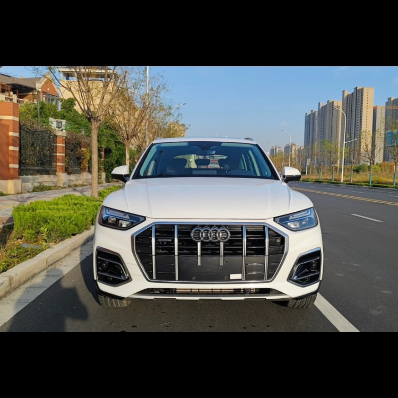 Audi Q5L 40 TFSI Fashion Elegant  - exterior