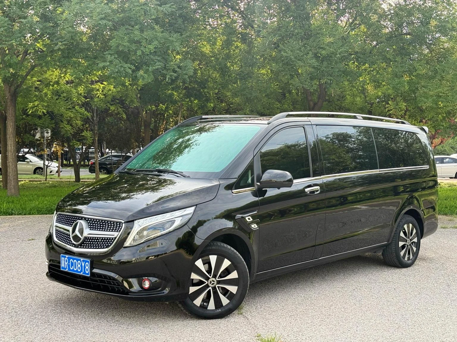 Mercedes-Benz Vito 2.0T Elite 7-Seater
