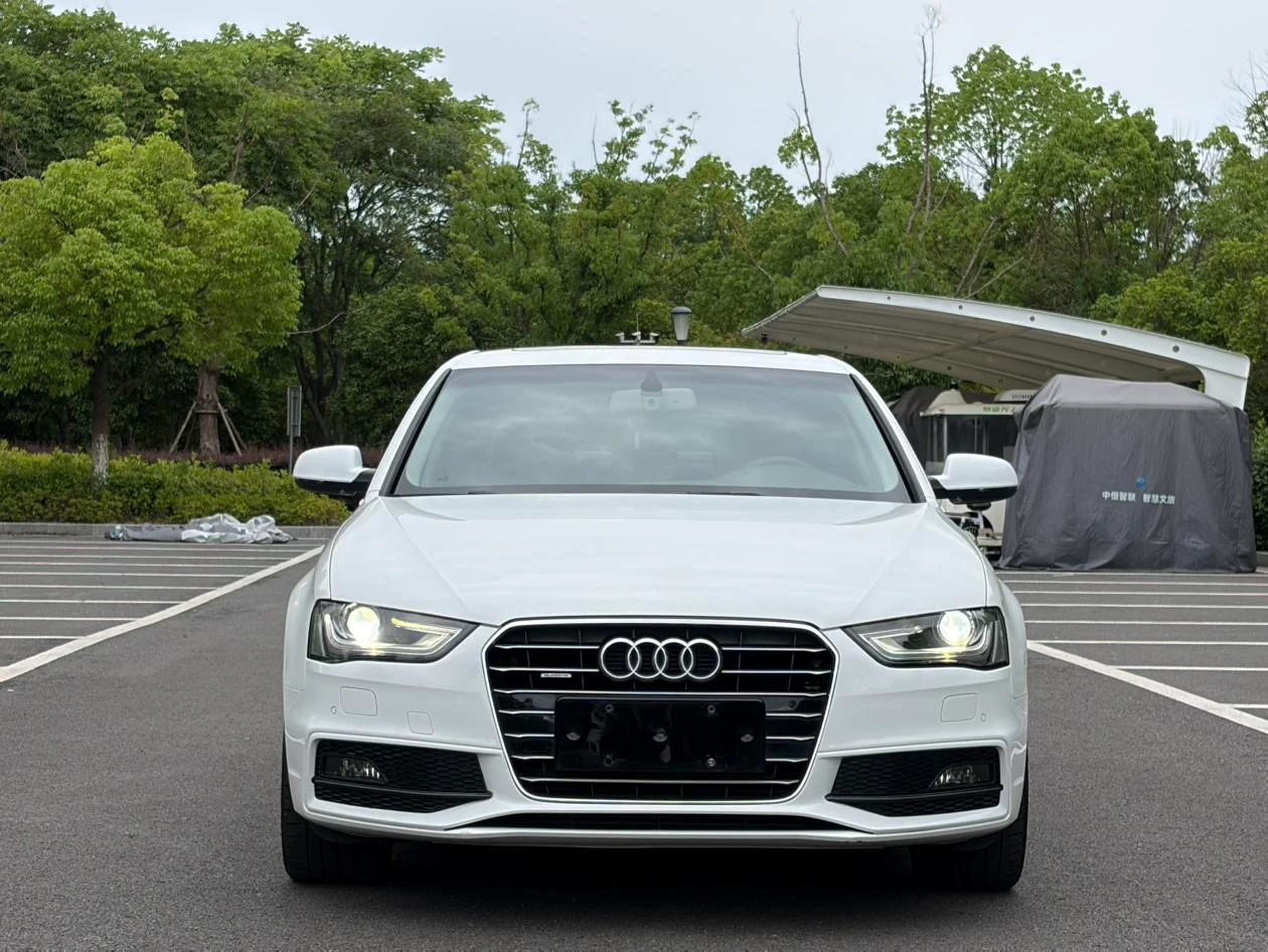 Audi A4L 45 TFSI quattro