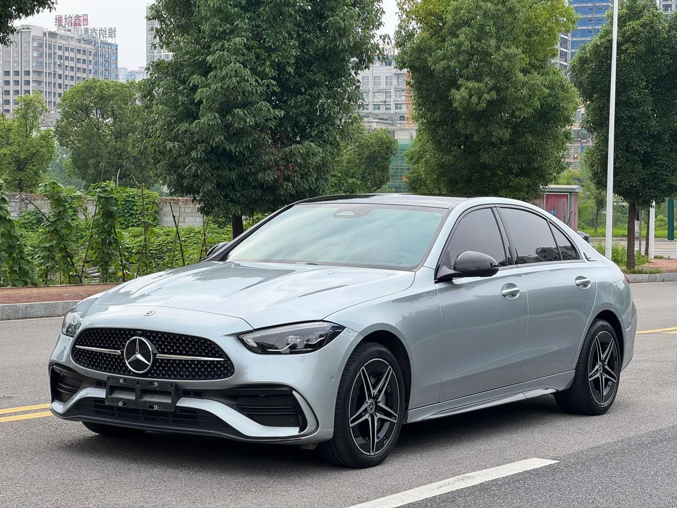 Mercedes-Benz C-Class C260 L Facelift  - exterior