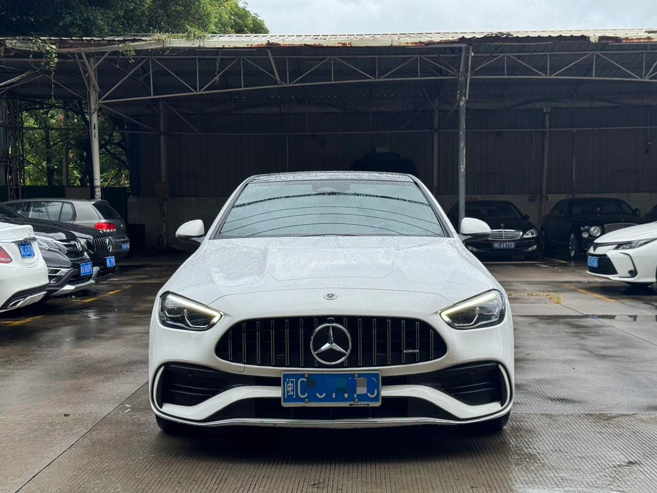 Mercedes-Benz C-Class  260 L Sport Edition