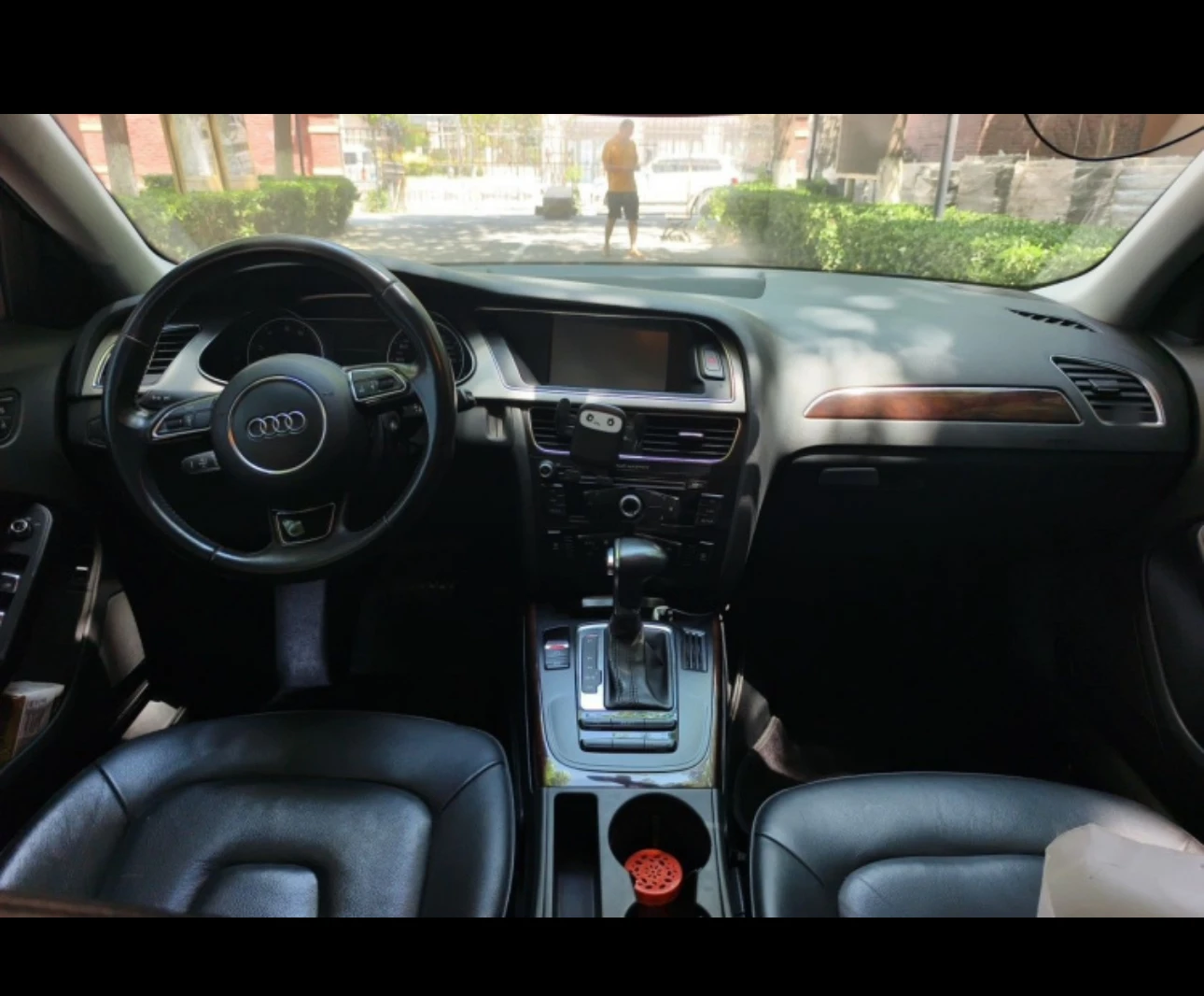 Audi A4L 35TFSI  - interior