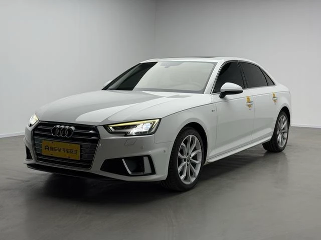Audi A4L  40TFSI 
