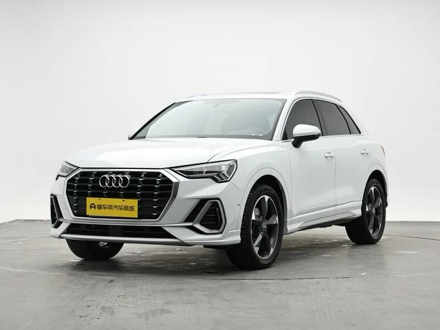 Audi Q3L 35 TFSI Fashion Dynamic Trim