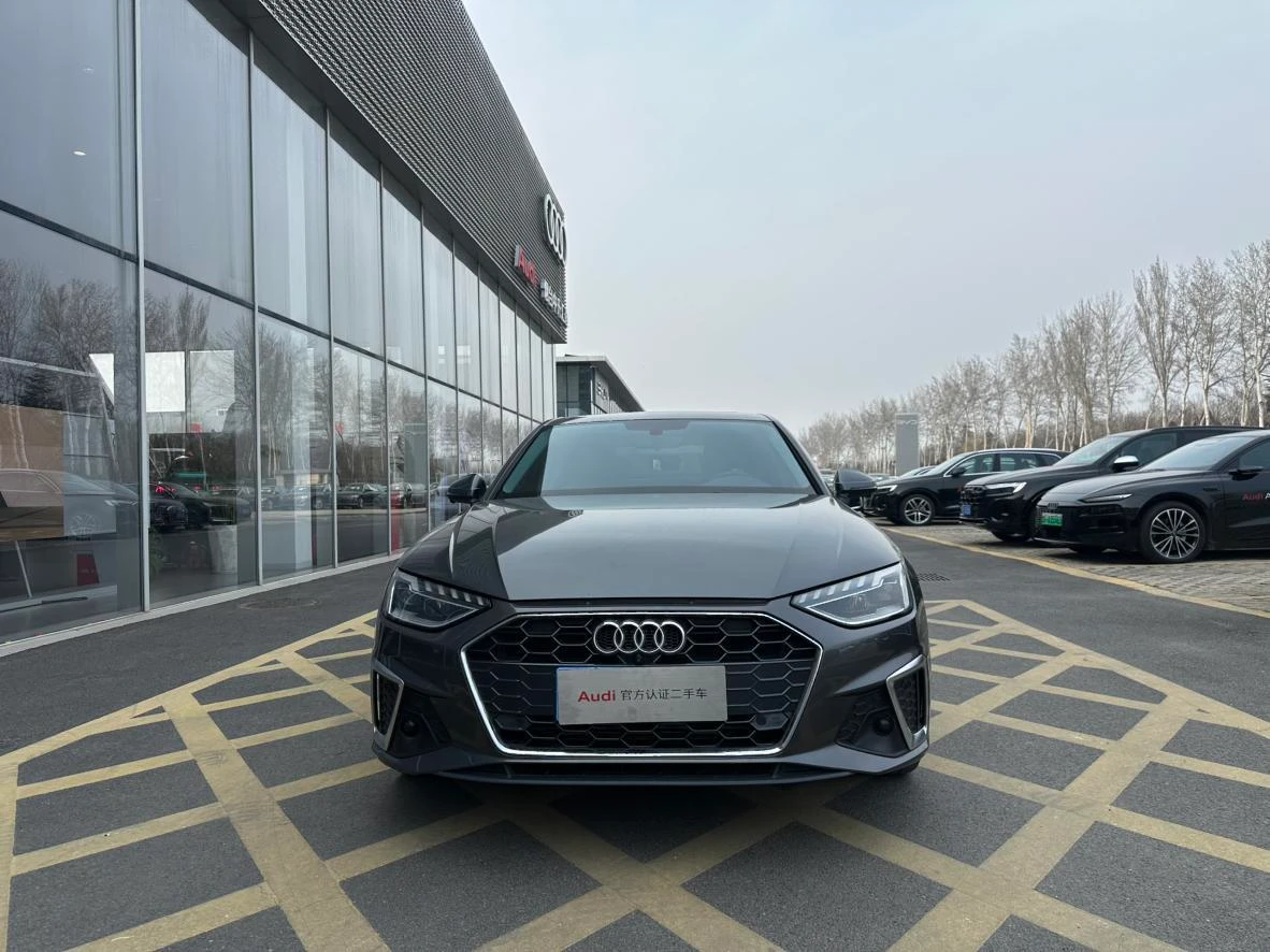 Audi A4L 40 TFSI (Stylish Dynamic Trim) - exterior