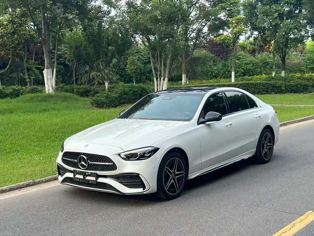 Mercedes-Benz C-Class C260L