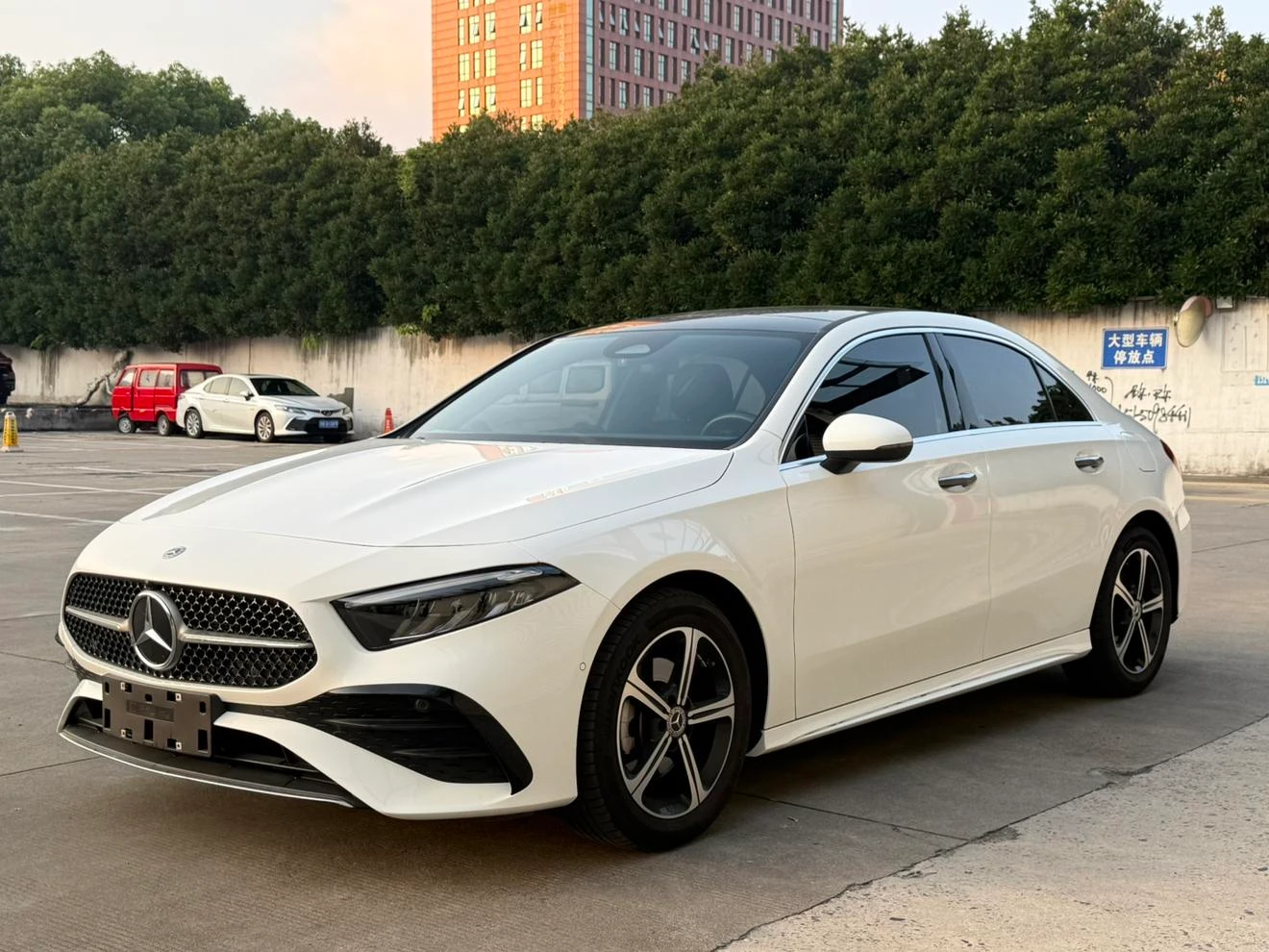 Mercedes-Benz A-Class A200 L Sport