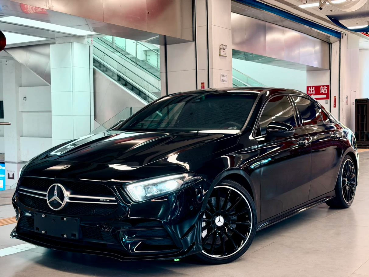 Mercedes-Benz A-Class A35 L AMG 4MATIC - exterior