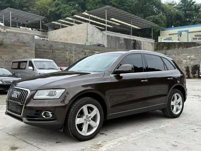 Audi Q5 40TFSI Progressive