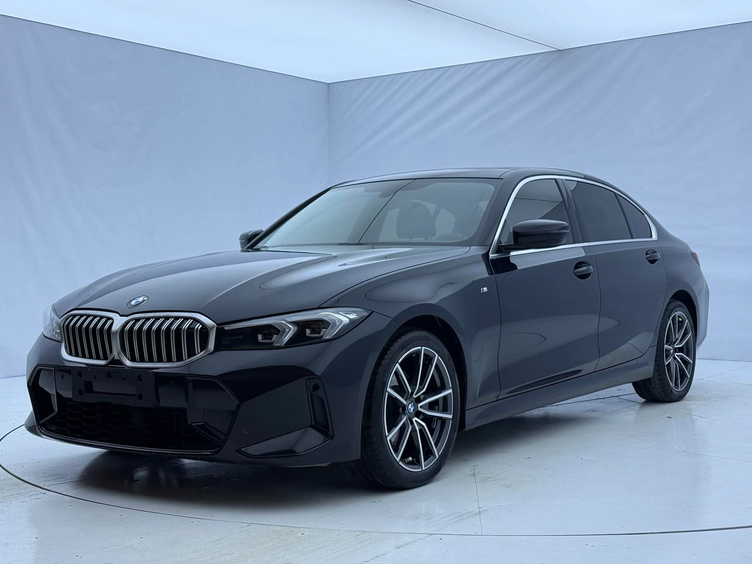 BMW 3 Series 320Li M Sport Package