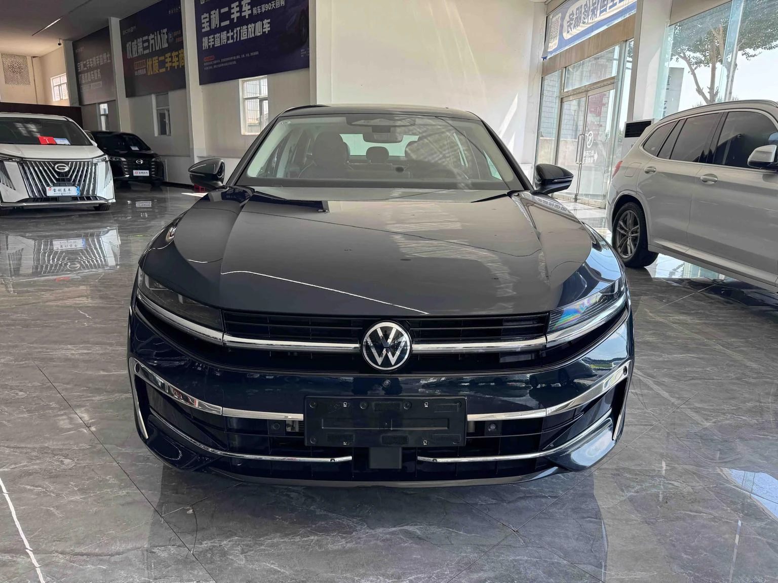 Volkswagen Magotan 380TSI Ultimate Edition - exterior