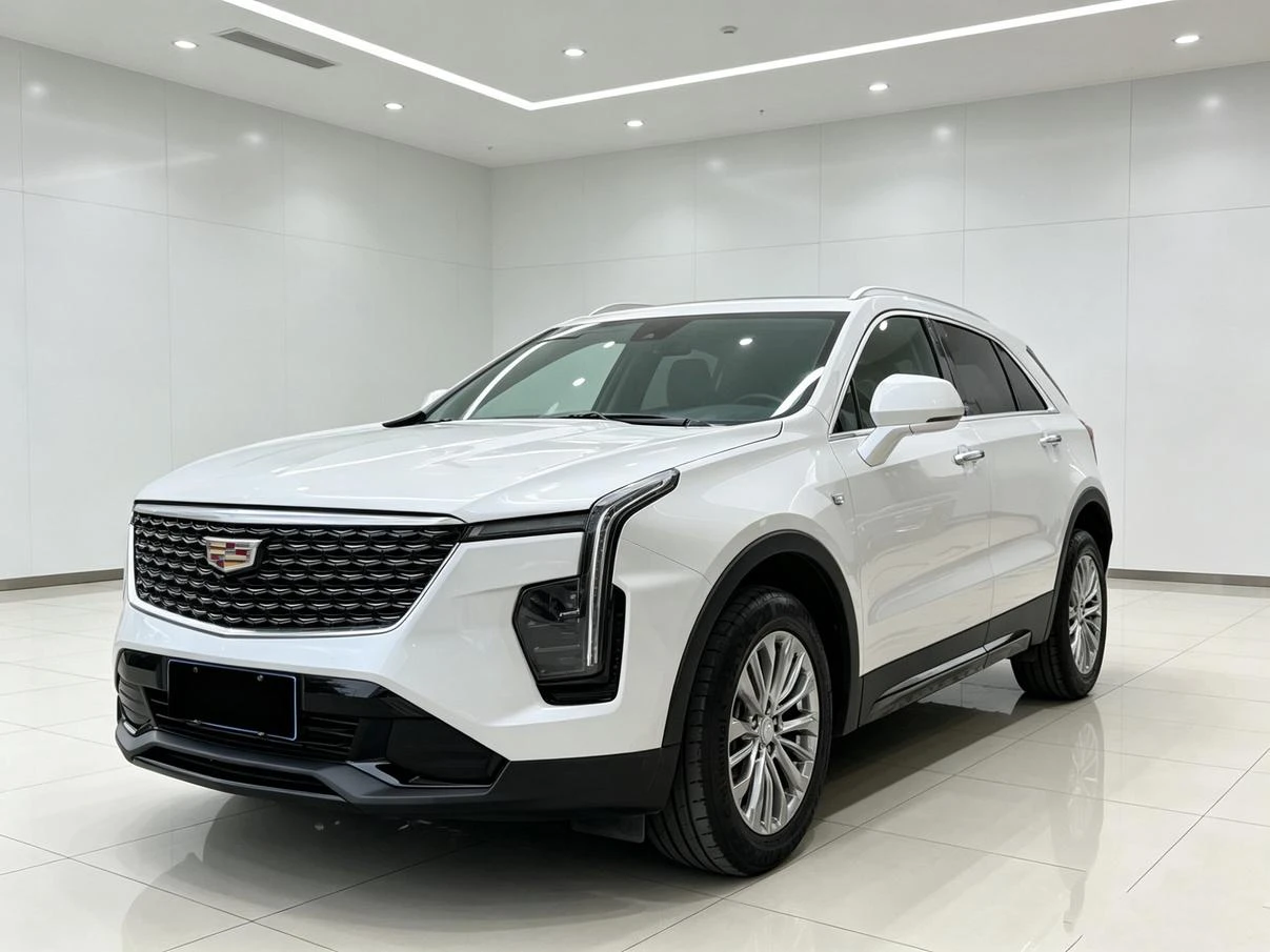 Cadillac XT4 28T Front-Wheel Drive Luxury