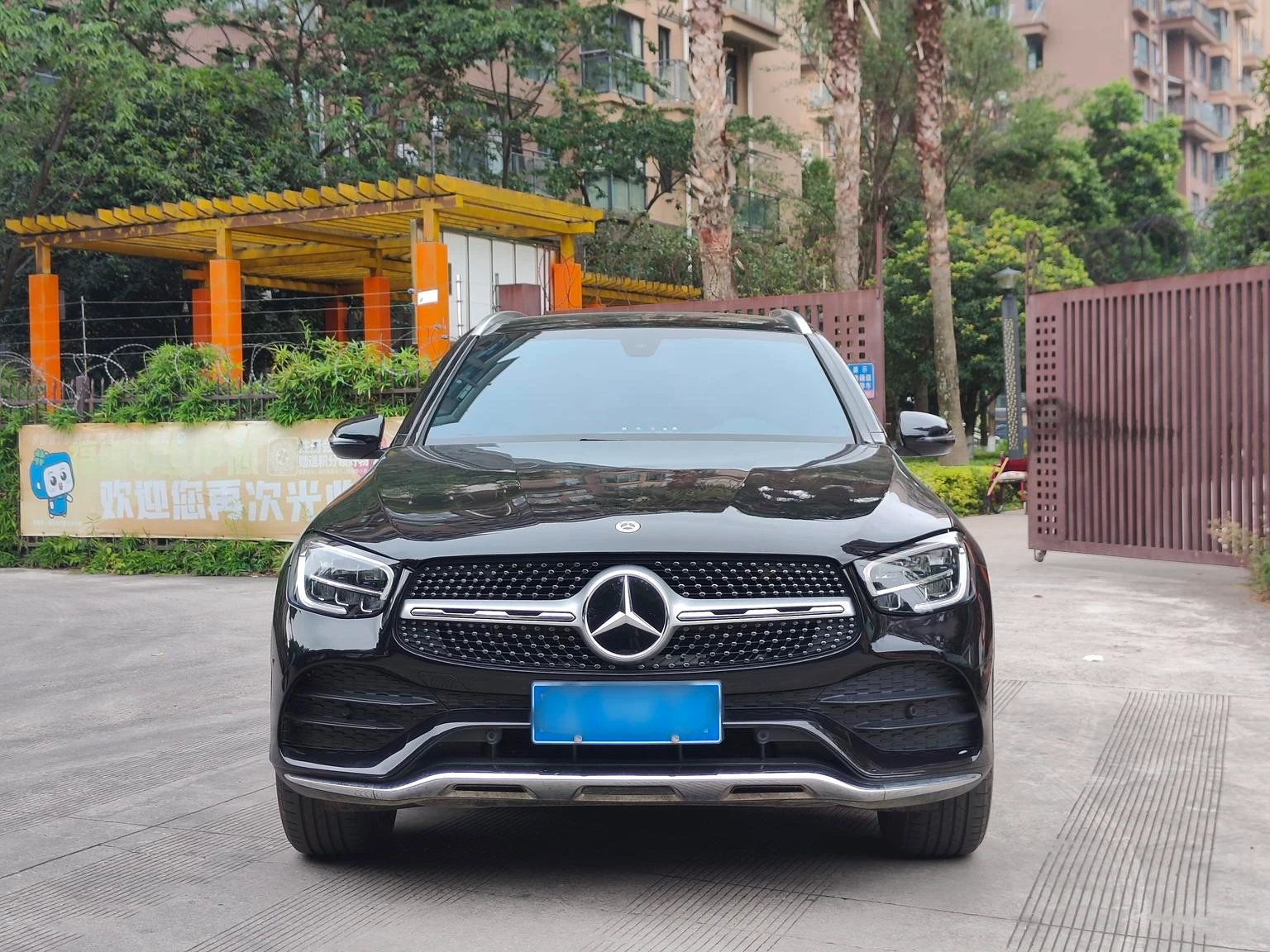 Mercedes-Benz GLC 260 L 4MATIC Luxury Edition