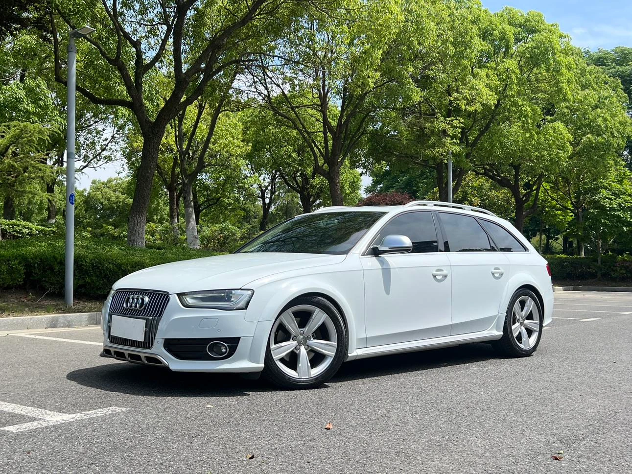 Audi A4 40 TFSI allro