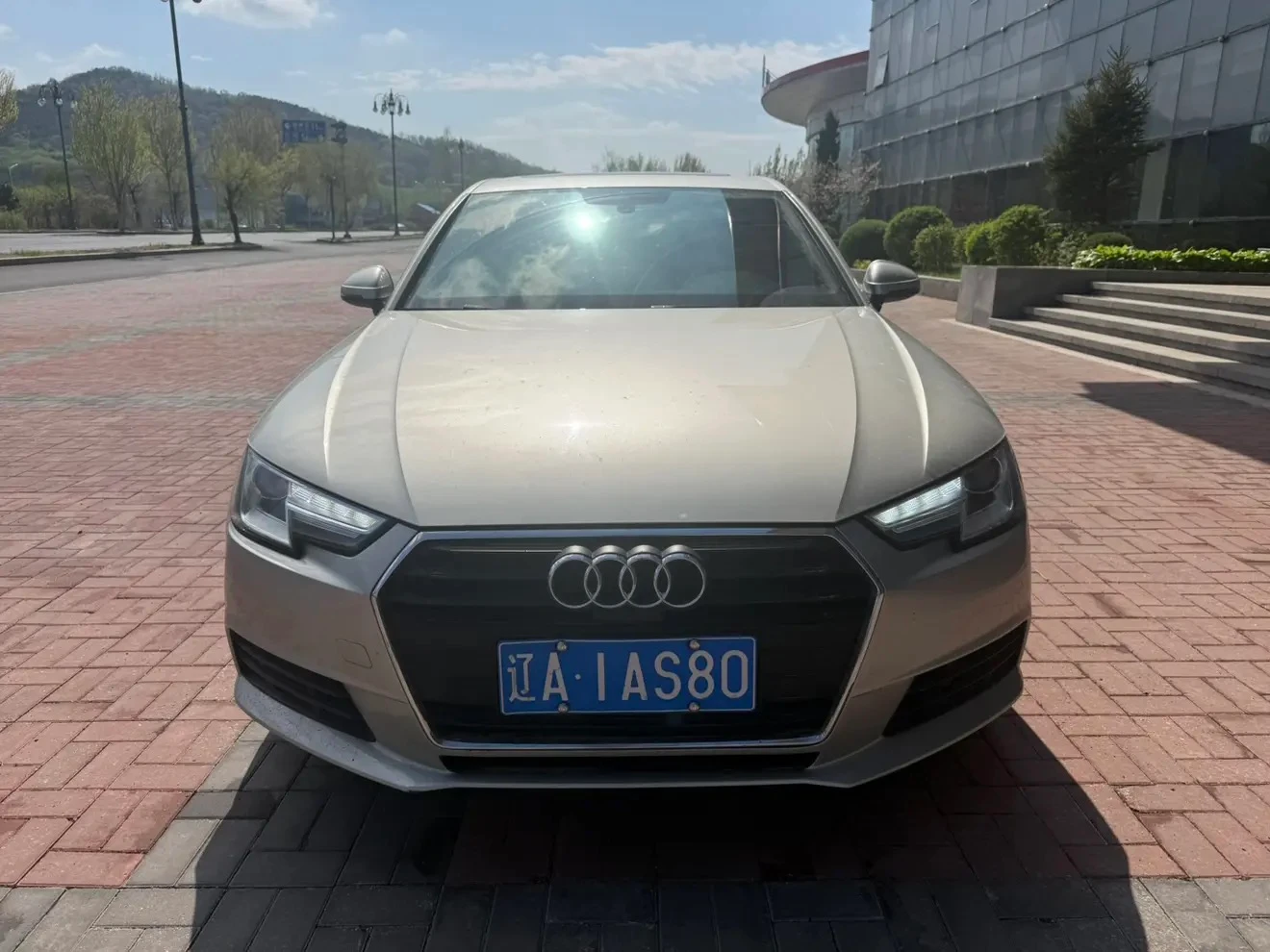 Audi A4L 40 TFSI Progressive