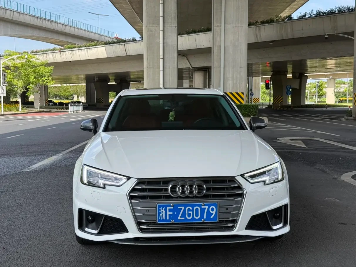 Audi A4L 40 TFSI Fashion - exterior