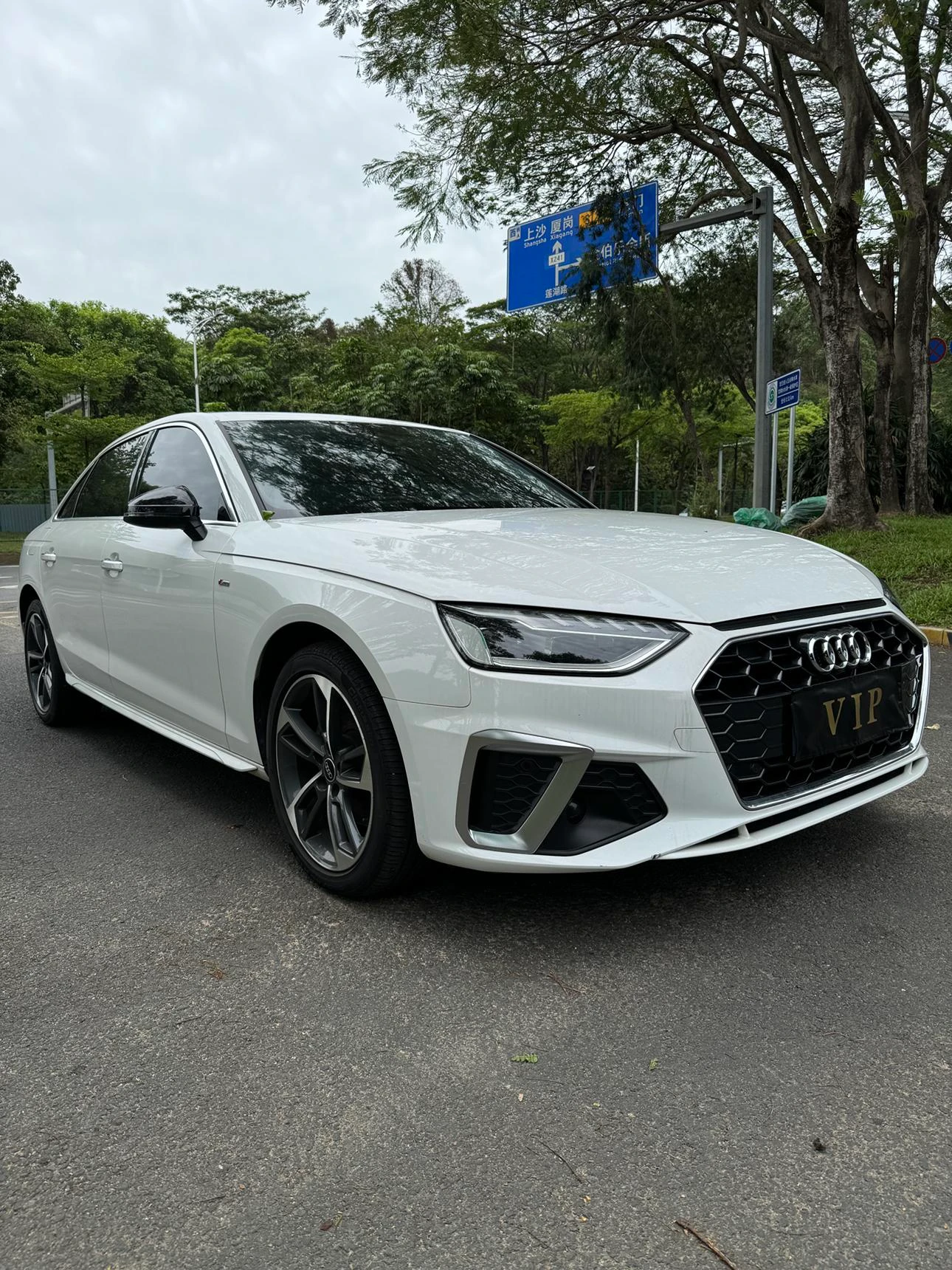Audi A4L 40 TFSI Fashion Dynamic