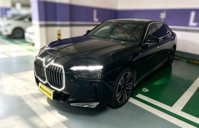 BMW 7 Series 740Li Luxury Edition