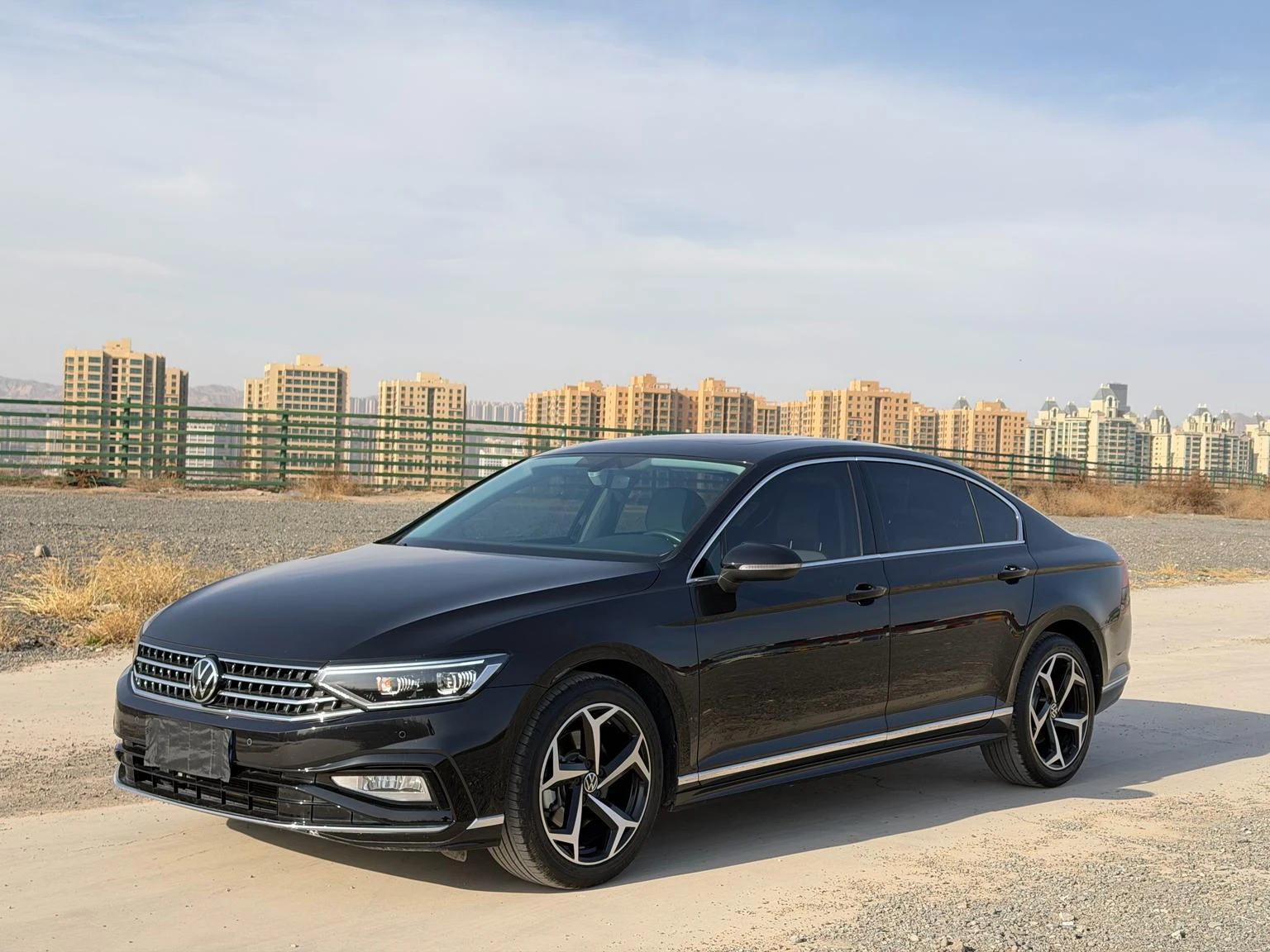 Volkswagen Magotan 2 Million Commemorative Edition 330TSI DSG Leading