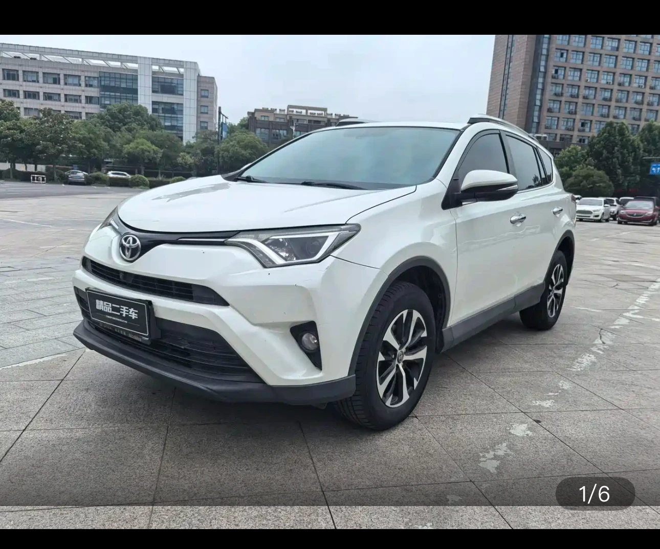 Toyota RAV4  2.0L 2WD Fashion Edition