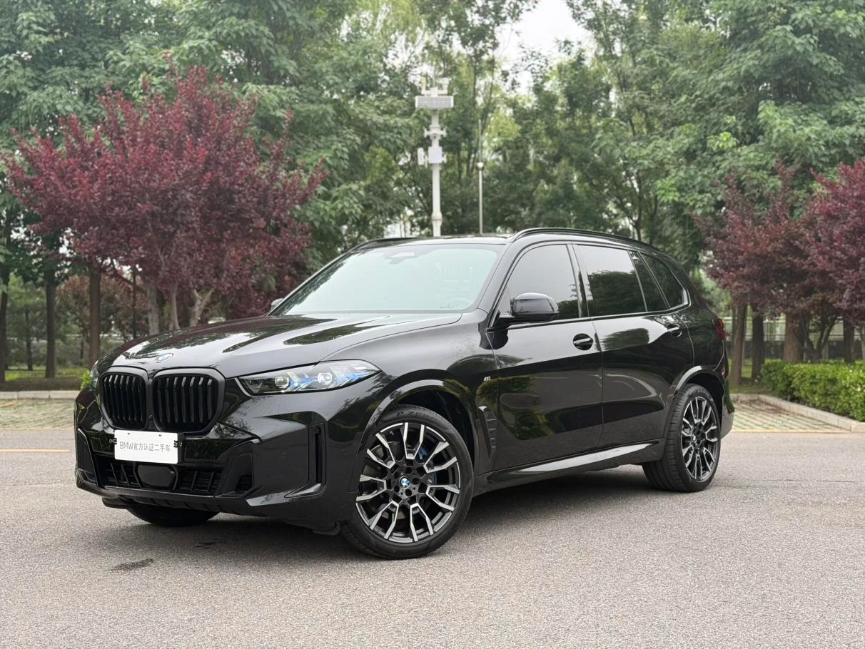 BMW X5 xDrive40Li Luxury M Sport Night Edition