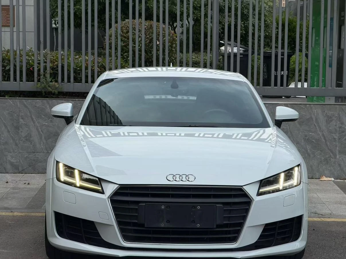 Audi TT Coupe 45 TFSI - exterior