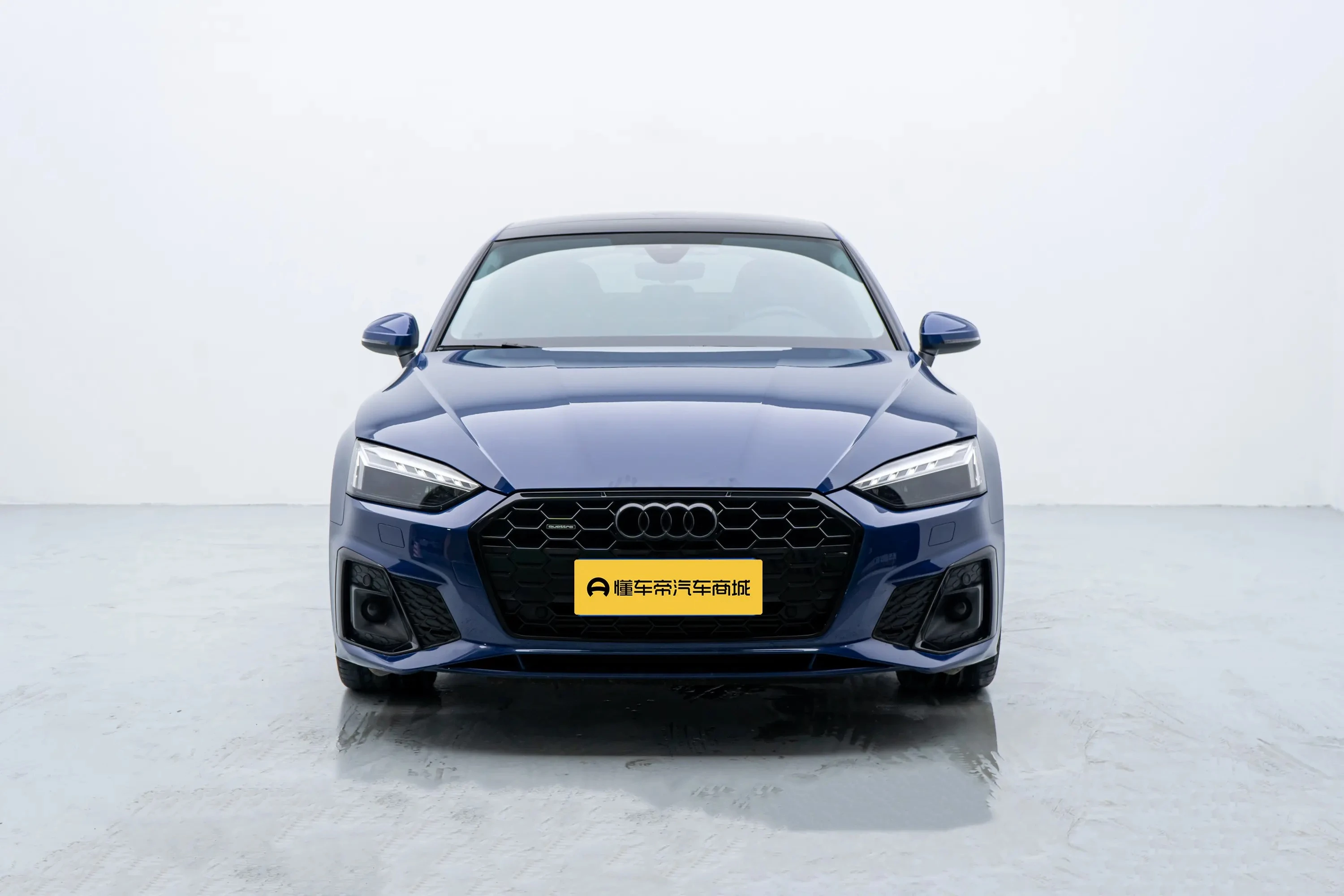 Audi A5 40 TFSI Luxury Dynamic Trim - exterior
