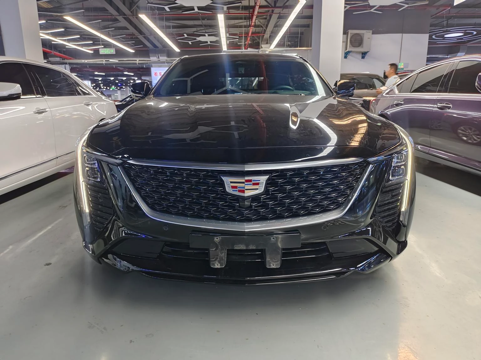Cadillac CT5 28T Luxury Pro - exterior