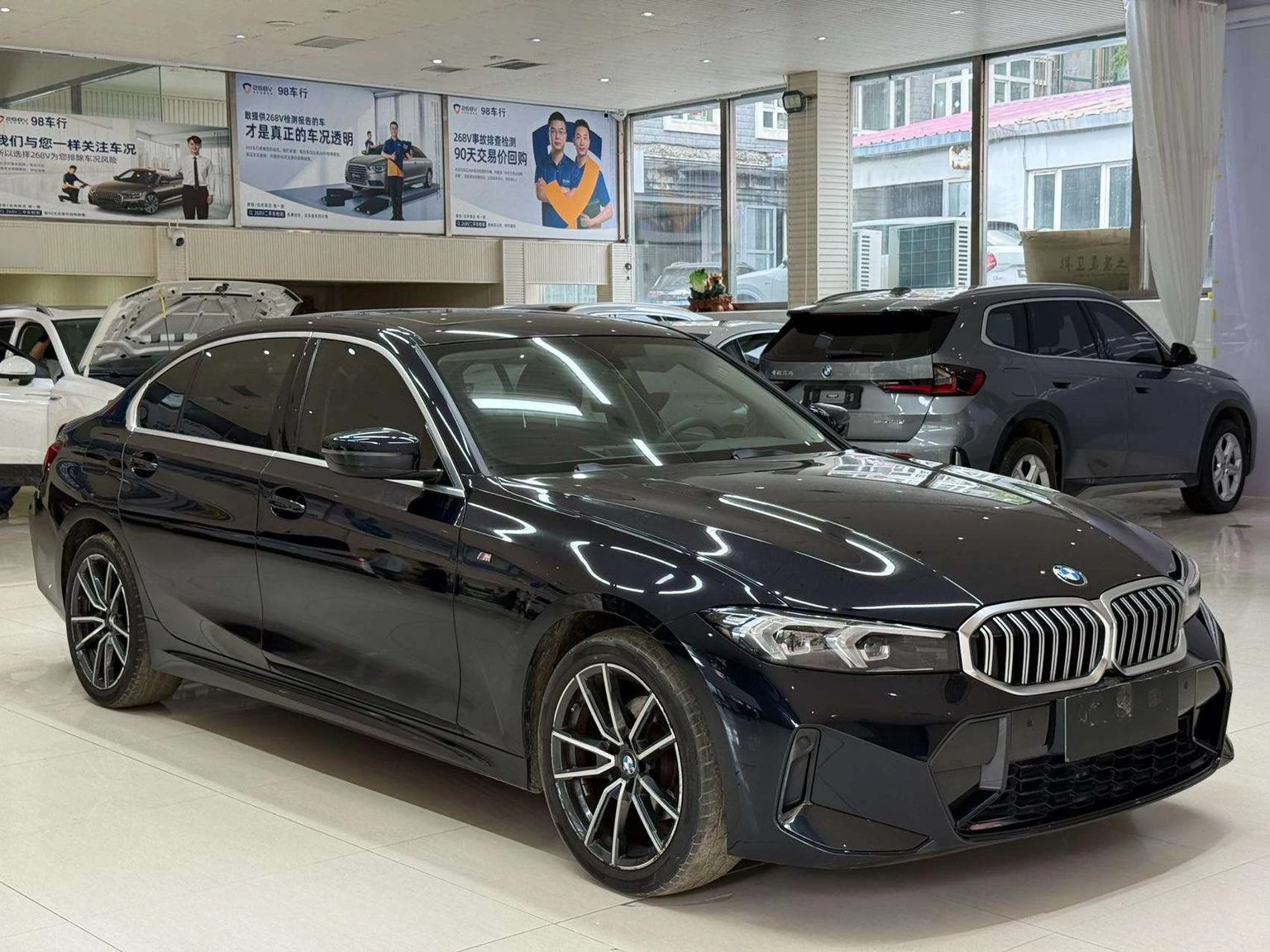 BMW 3 Series 320Li M Sport Package