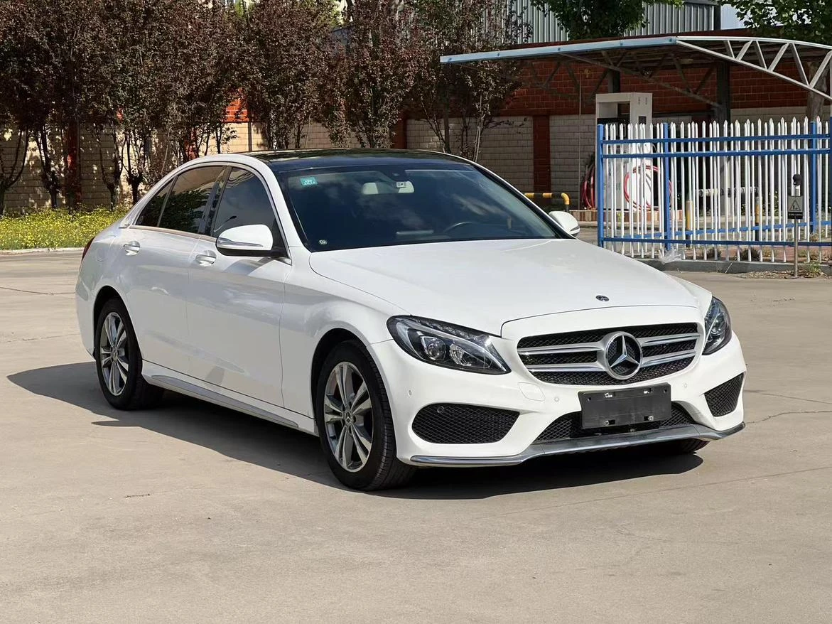 Mercedes-Benz  C 200 L Sport - exterior