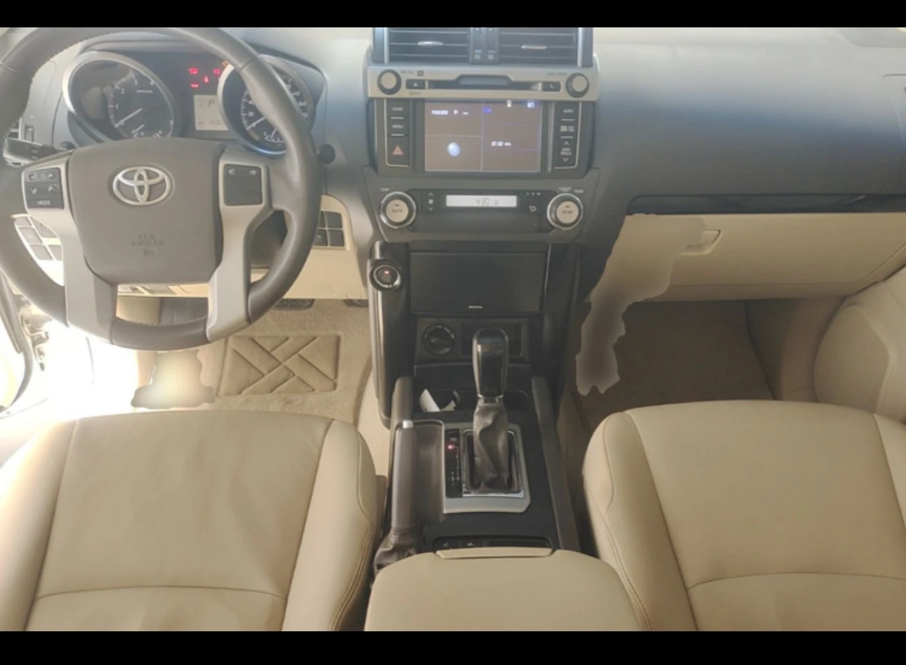Toyota Prado  TX 4WD - interior