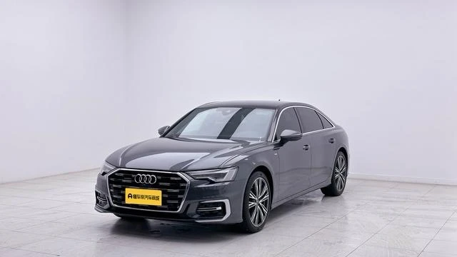 Audi A6L 45 TFSI Selection Dynamic Trim