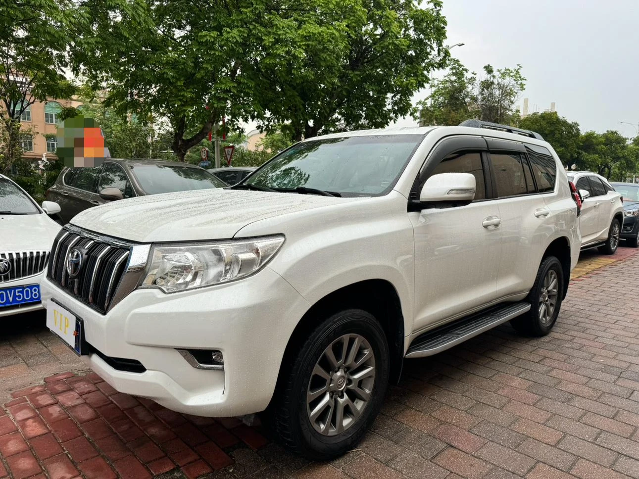 Toyota Prado