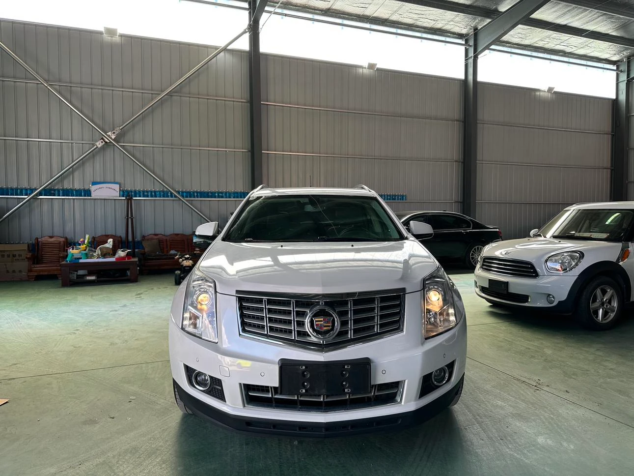 Cadillac SRX 3.0L Elite - exterior
