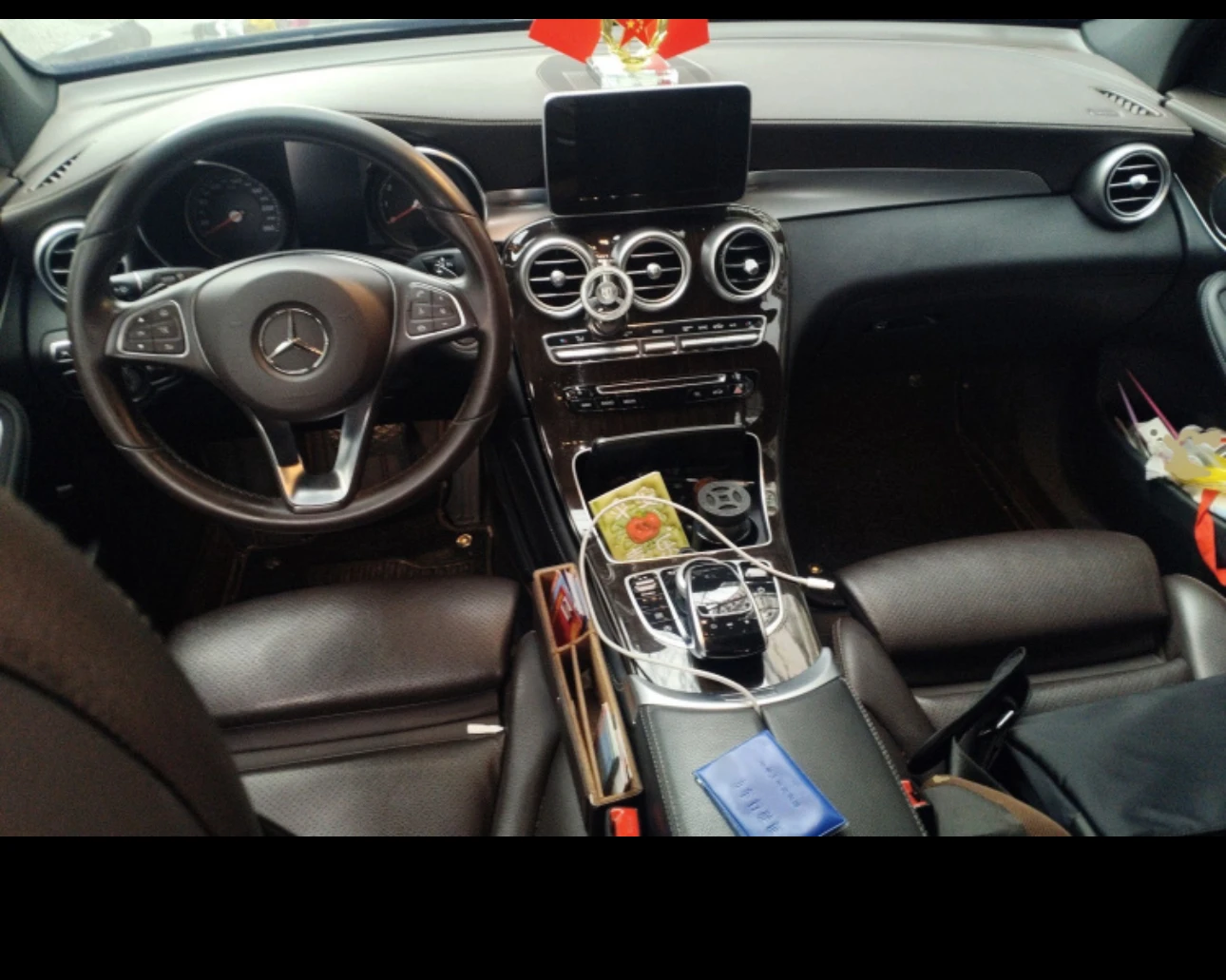 Mercedes-Benz GLC Facelift GLC260L 4MATIC - interior