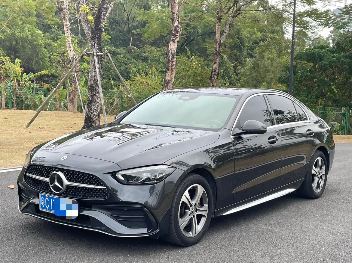 Mercedes-Benz C-Class C200 L Facelift Sport - exterior