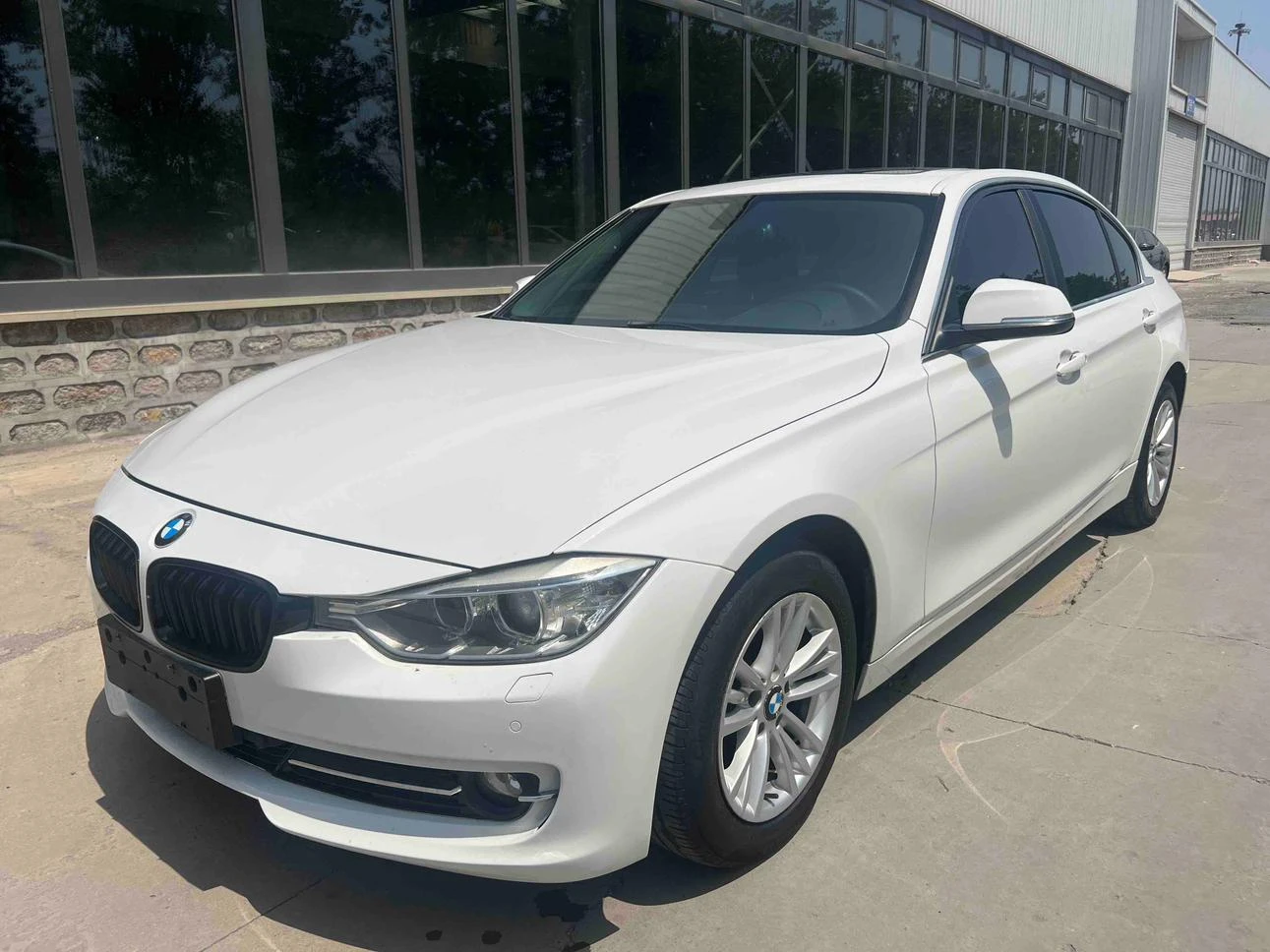 BMW 3 Series 316Li 