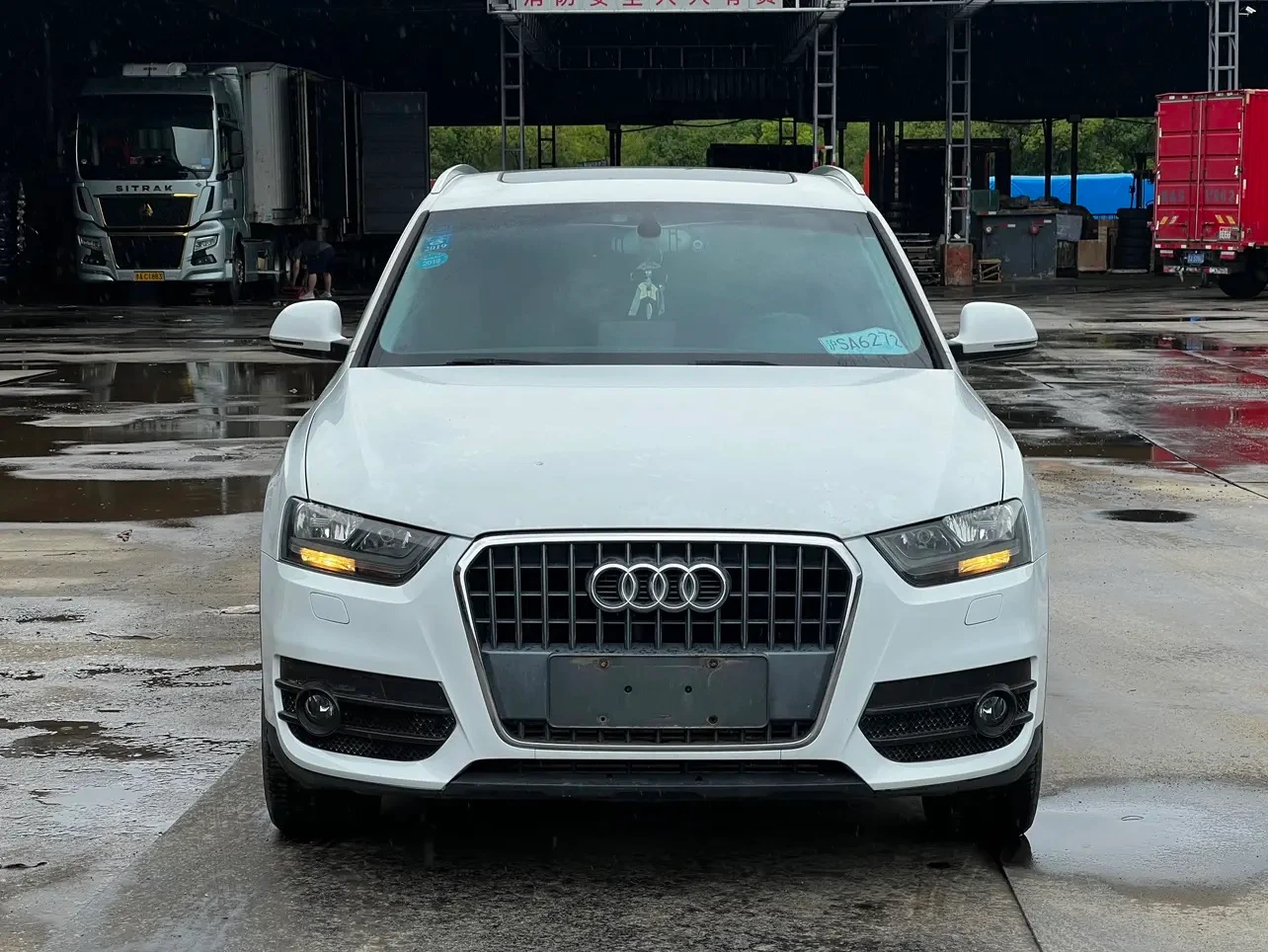 Audi Q3 35 TFSI Progressive - exterior